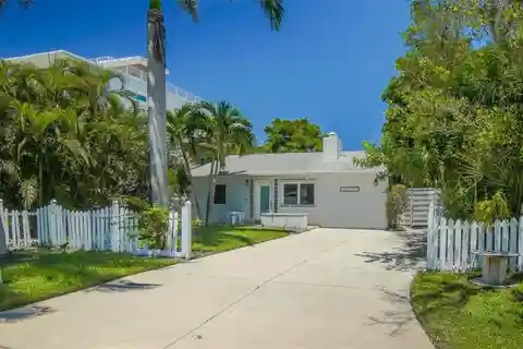 Elevated Coastal Living on Coveted Lido Key