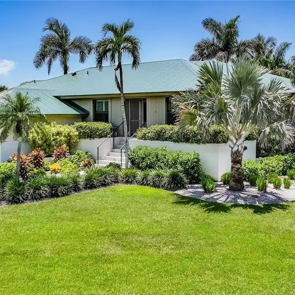 UPDATED ISLAND HOME WITH POOL