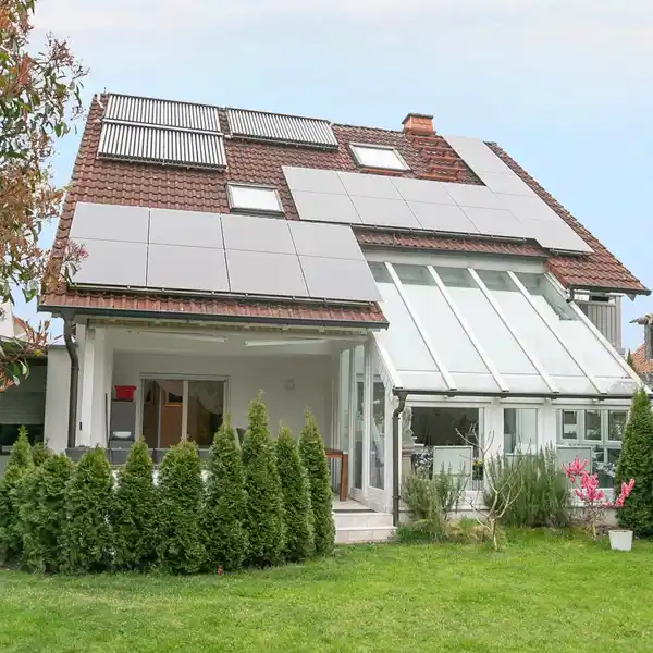 WELL-MAINTAINED AND ECOLOGICALLY PLANNED PROPERTY