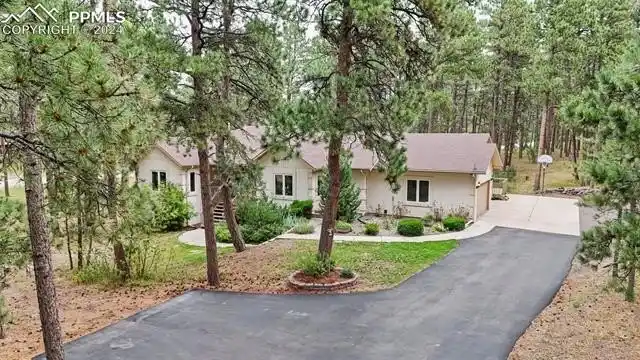Custom Home Surrounded by Natural Beauty