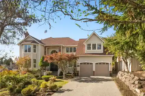 Stunning Dream Home in China Creek