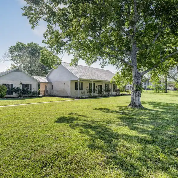 CHARMING COUNTRY RETREAT