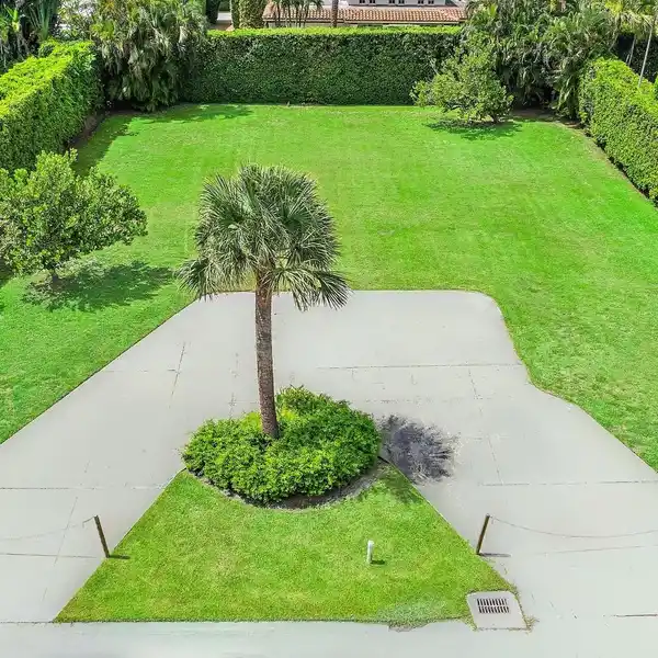 BUILD YOUR DREAM HOME ON AN OVERSIZED LOT