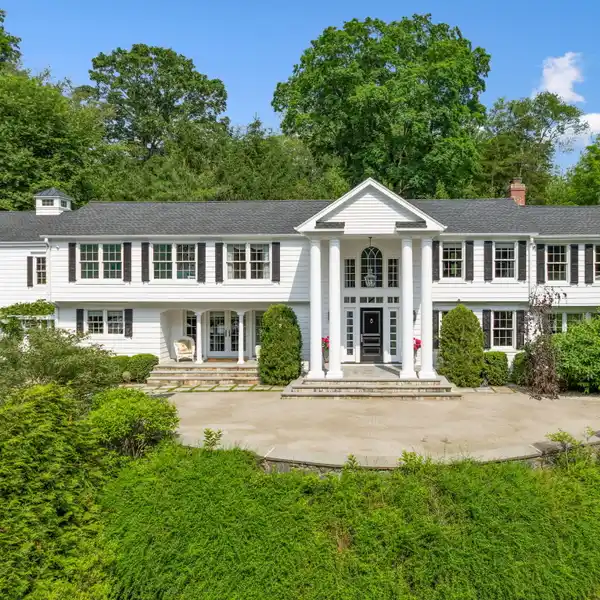 OUTSTANDING PROPERTY IN A DESIRABLE NEIGHBORHOOD