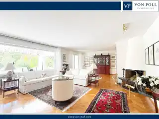 Impressive Property in a Peaceful Setting