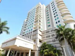 Corner Unit in Rivo at Ringling