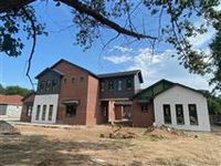 SINGULAR NEW CUSTOM HOME