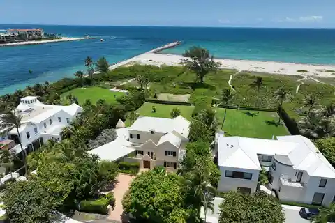 Amazing Beachfront Property