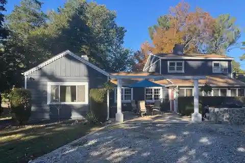 Flexible Residential Property with High Appreciation Potential