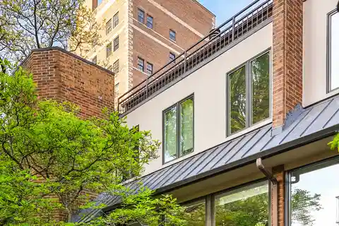 Spacious Gold Coast Townhouse