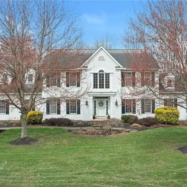 CLASSIC CHADDS FORD COLONIAL IN A PREMIER COMMUNITY