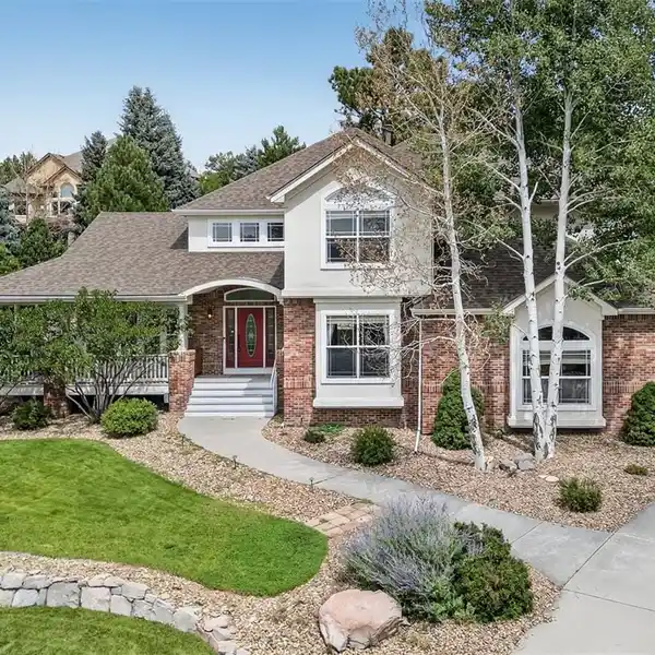 UPDATED HOME IN A TRANQUIL CUL-DE-SAC SETTING