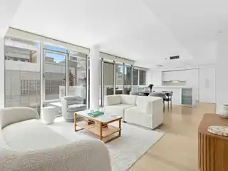 Light-filled Apartment with Private Terrace for Rent