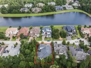 Immaculate Home in Carlton Woods Creekside