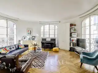 Corner Apartment with Parisian Flair