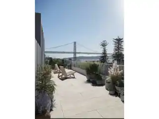 Contemporary Apartment with Two Private Suites and Functional Elegance