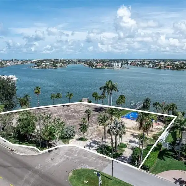 RARE DOUBLE WATERFRONT LOT ON TREASURE ISLAND