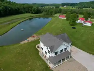 Buttermilk Hollow - 40-Acre Secluded Paradise