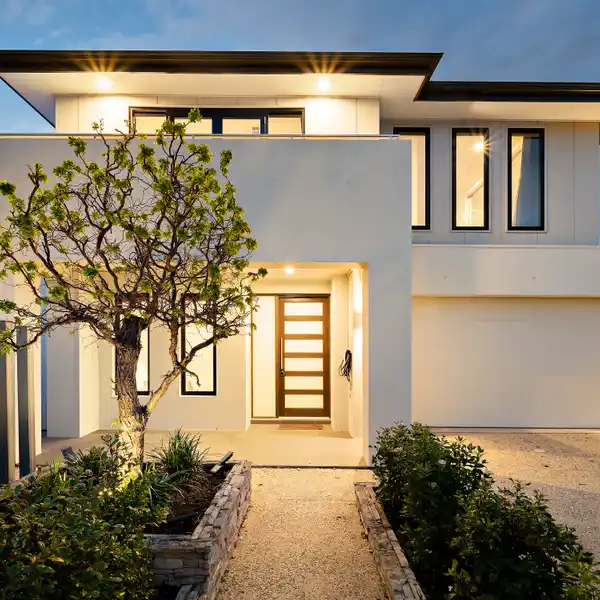 A DREAM LIFESTYLE MEETS IMMEASURABLE LUXURY