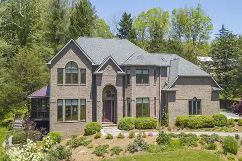 Elegant Brick Estate in the Ramble