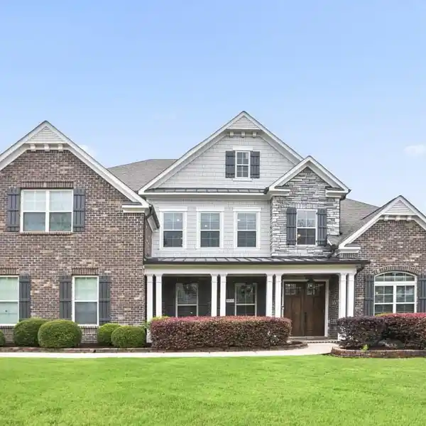 SPACIOUS BEAUTY IN SUWANEE