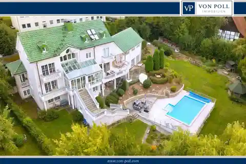 Impressive Villa with Extensive Modernizations