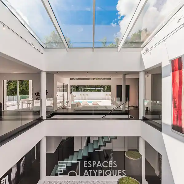 ARCHITECT-DESIGNED HOME ON 16 LUSH ACRES