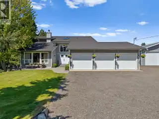 Picture-Perfect South East Kelowna Estate