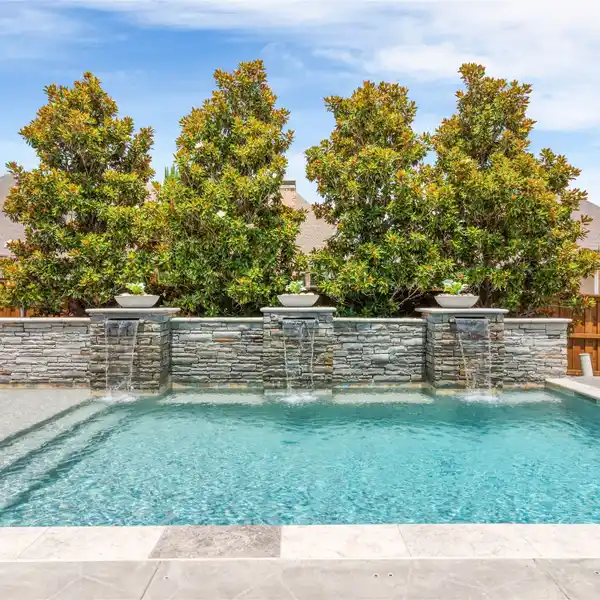 HAMILTON HILLS UPDATED FORMER MODEL HOME