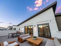 PENTHOUSE LIVING AT THE VILLAS