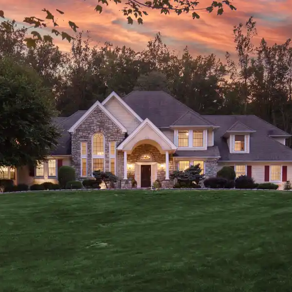 ELEGANT CUSTOM COLONIAL IN HARDING TOWNSHIP