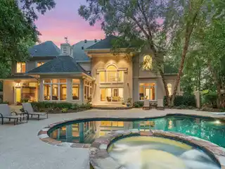 European Elegance in Exclusive Tiller Walk, Sandy Springs