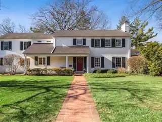 East Coast Charm in the North Shore