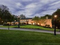 ALLURING RESIDENCE ON OVER FOUR ACRES