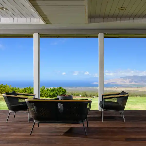 PANORAMIC BI-COASTAL OCEAN AND NEIGHBOR ISLAND VIEWS