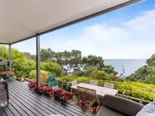 Stunning Sea-Side Haven