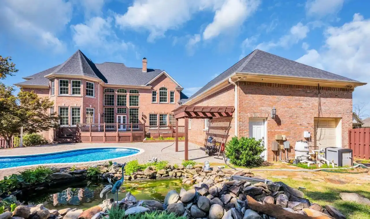 This Luxury Home Has Quality Workmanship Throughout