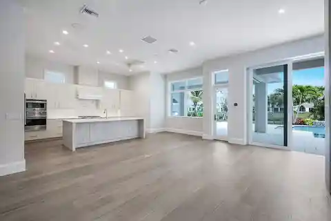 New Luxury Home in the Enclave of Distinction