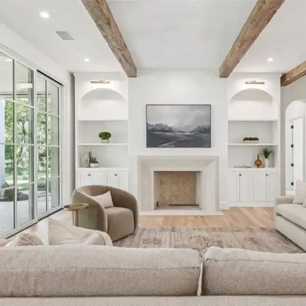 EXQUISITE MULTI-GENERATIONAL ESTATE