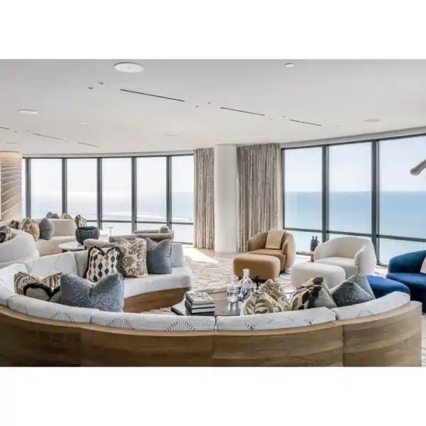 EXTRAORDINARY GULF-FRONT PENTHOUSE AT THE REGENT