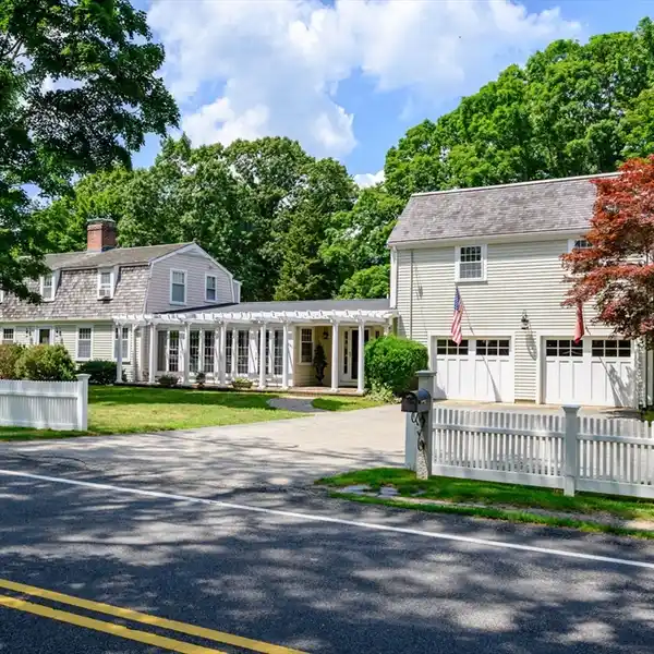 LIGHT-FILLED HOME OVERLOOKING ICONIC SCITUATE COMMON