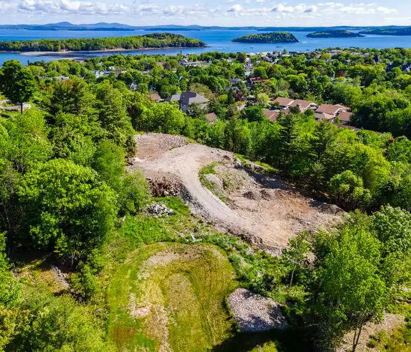 THE ONLY BUILDING LOT AVAILABLE IN COVETED HAMILTON HILL