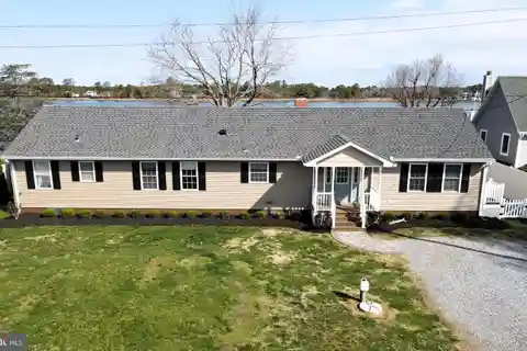 Ultimate Eastern Shore Waterfront Lifestyle