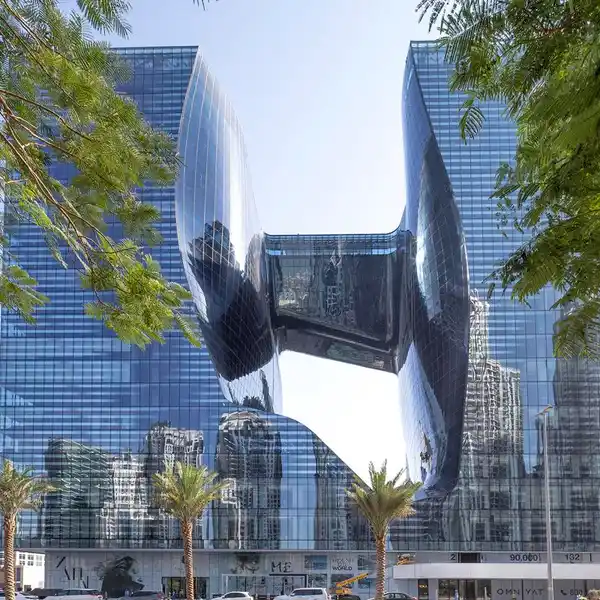 DISCOVER ICONIC LUXURY LIVING AT THE OPUS RESIDENCES