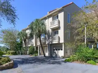 Sophisticated Interiors Featuring High Ceilings and Wood Floors