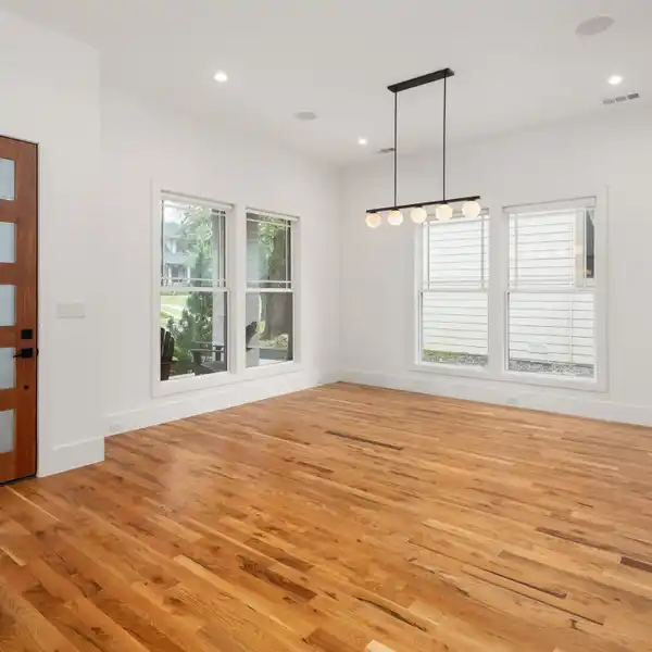 RECENTLY FRESHENED PRAIRIE STYLE HOME