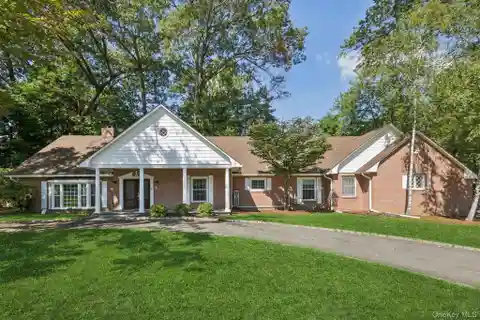 Elegant Cape Cod Mini-Estate in Private Greenwood Park