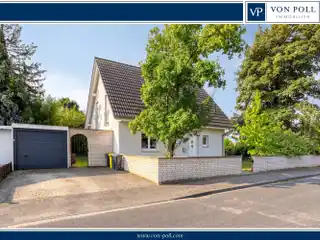 Detached House with Spacious Garden for Relaxed Family Life