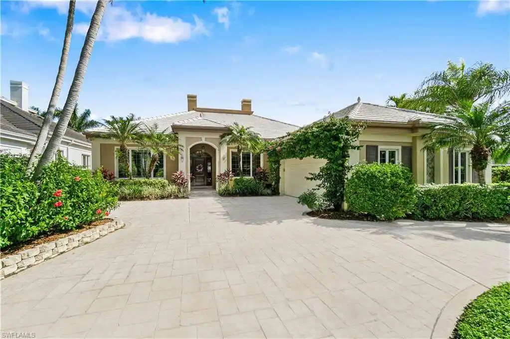 Beautiful Home with Spectacular Views
