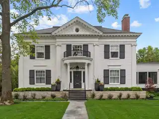 Historical Character Meets Elegant Modern Living
